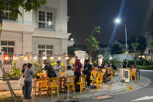An Uong Gio Happy Hour O Eurowindow Twin Parks 300x200 – Nhậu Phi Trường Gia Lâm