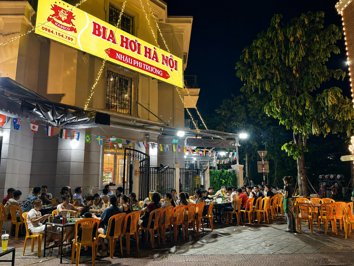 Đừng bỏ lỡ quán ăn đêm Gia Lâm mở đến 0h mà dân bản địa truyền tai nhau